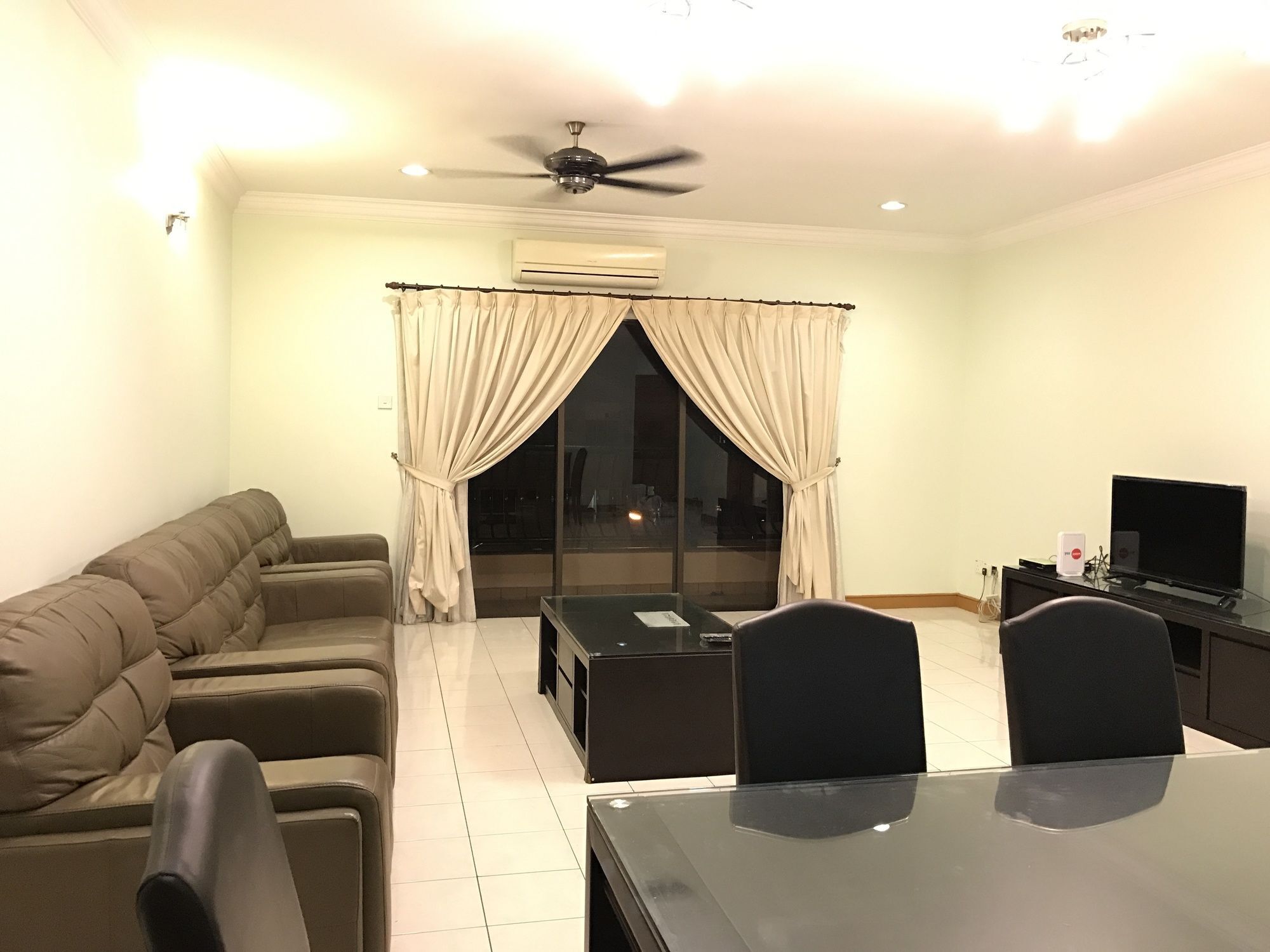 Sunset & Seaview Vacation Condos At Marina Court Resort Condo โกตาคินาบาลู ภายนอก รูปภาพ