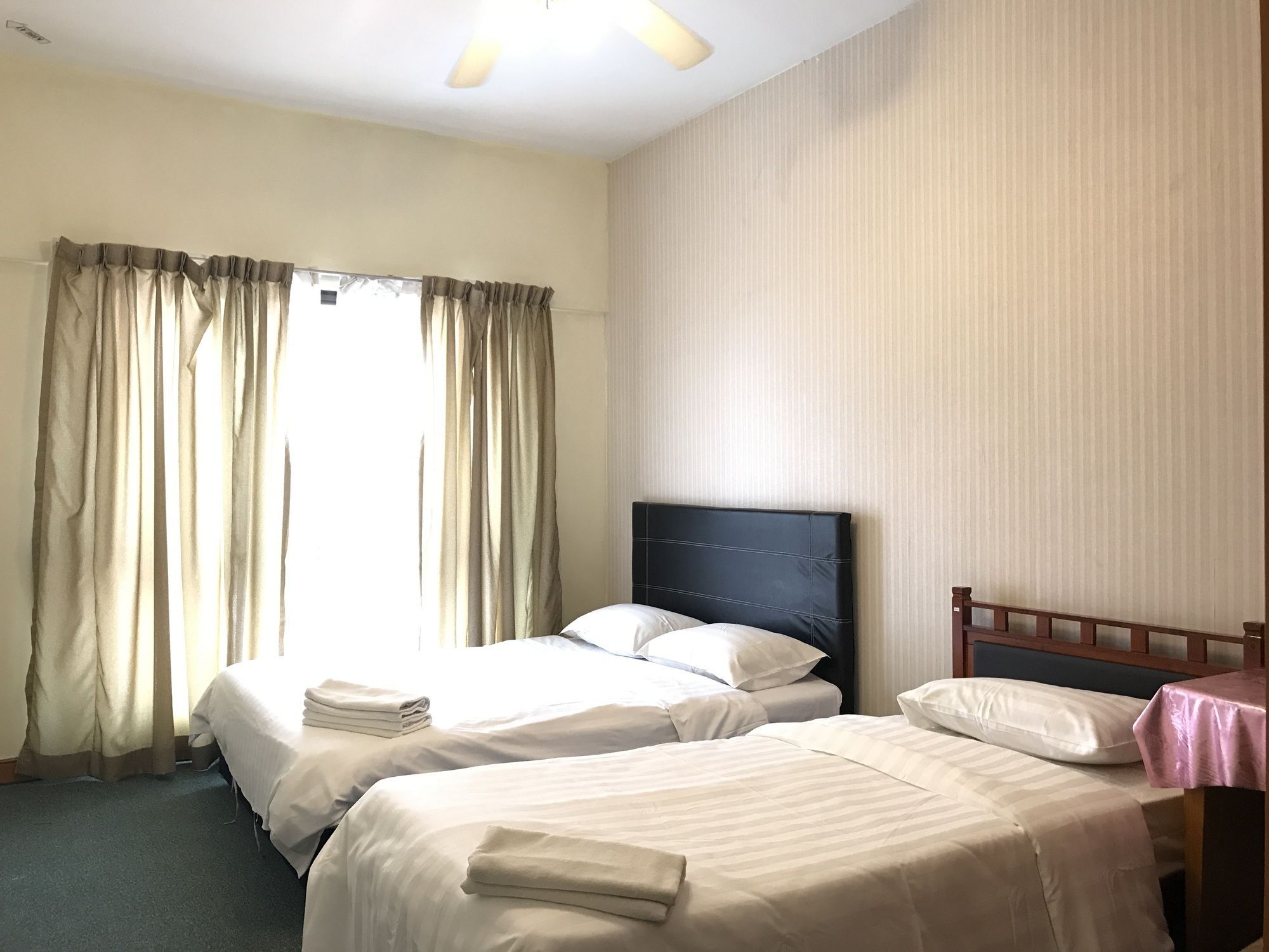 Sunset & Seaview Vacation Condos At Marina Court Resort Condo โกตาคินาบาลู ภายนอก รูปภาพ