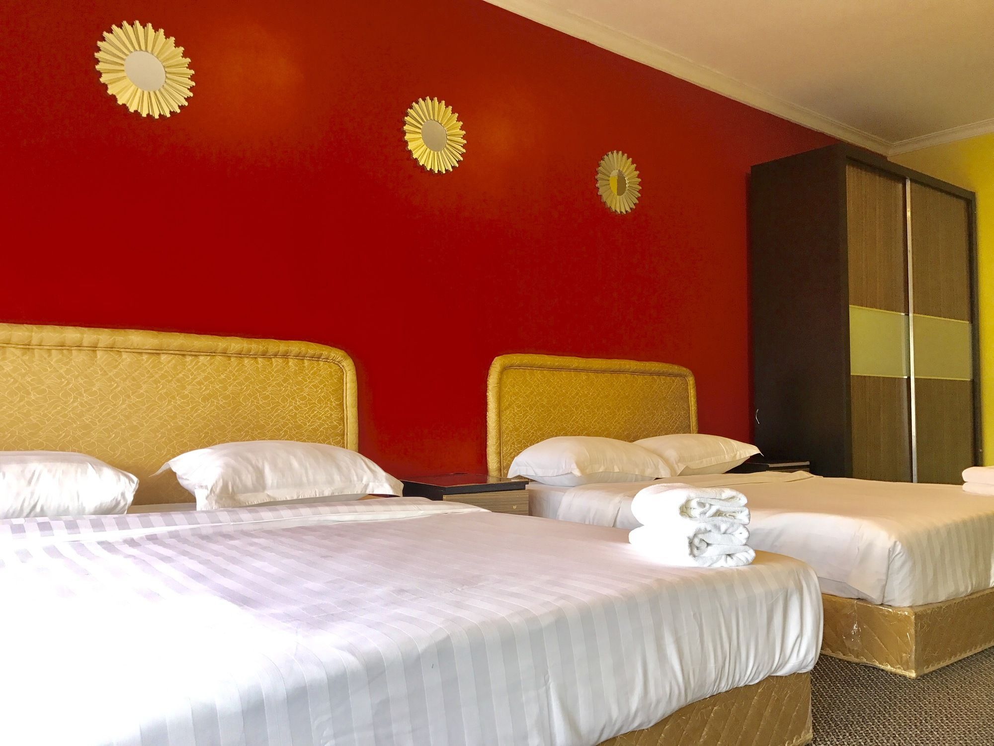 Sunset & Seaview Vacation Condos At Marina Court Resort Condo โกตาคินาบาลู ภายนอก รูปภาพ