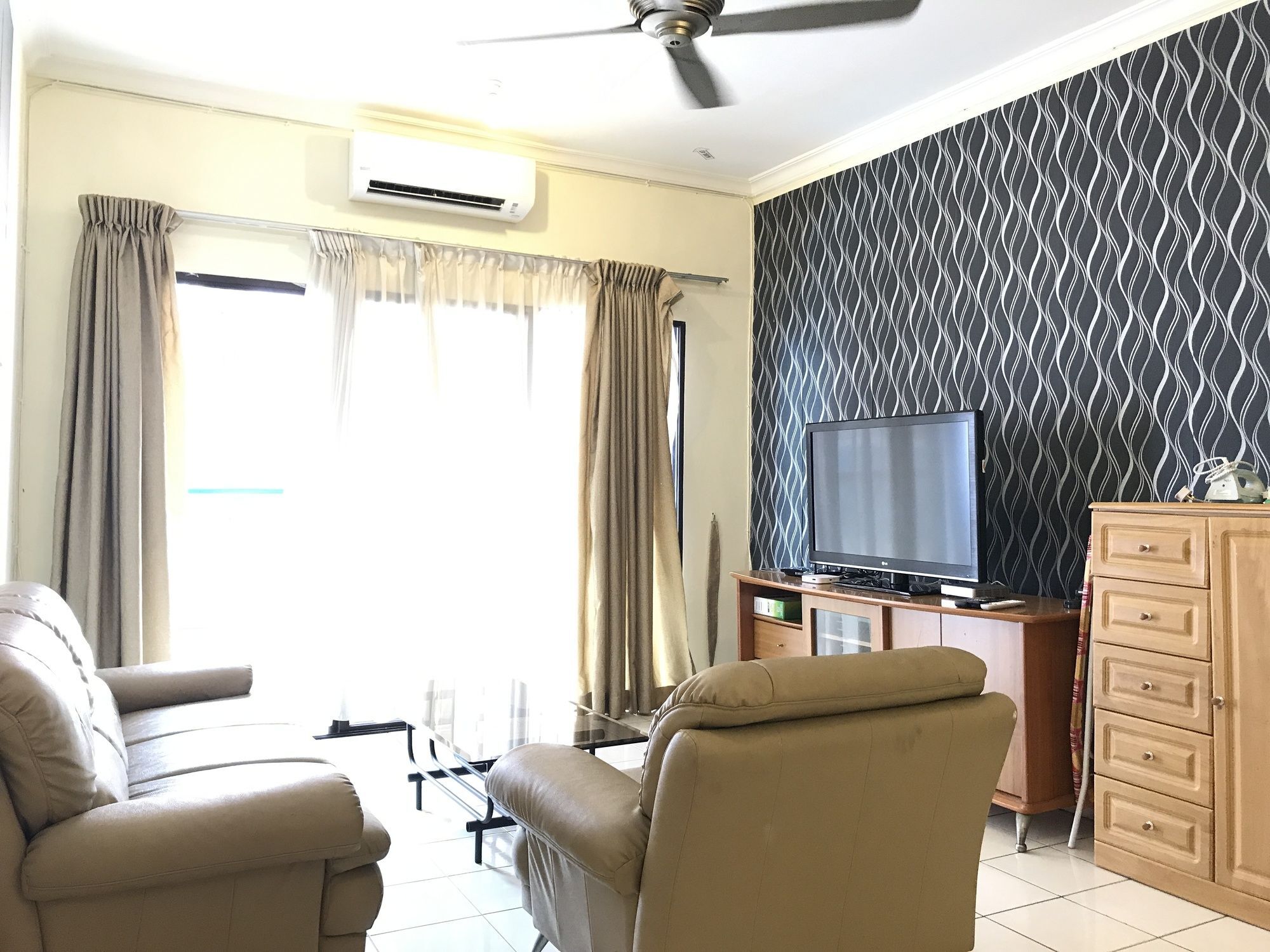 Sunset & Seaview Vacation Condos At Marina Court Resort Condo โกตาคินาบาลู ภายนอก รูปภาพ