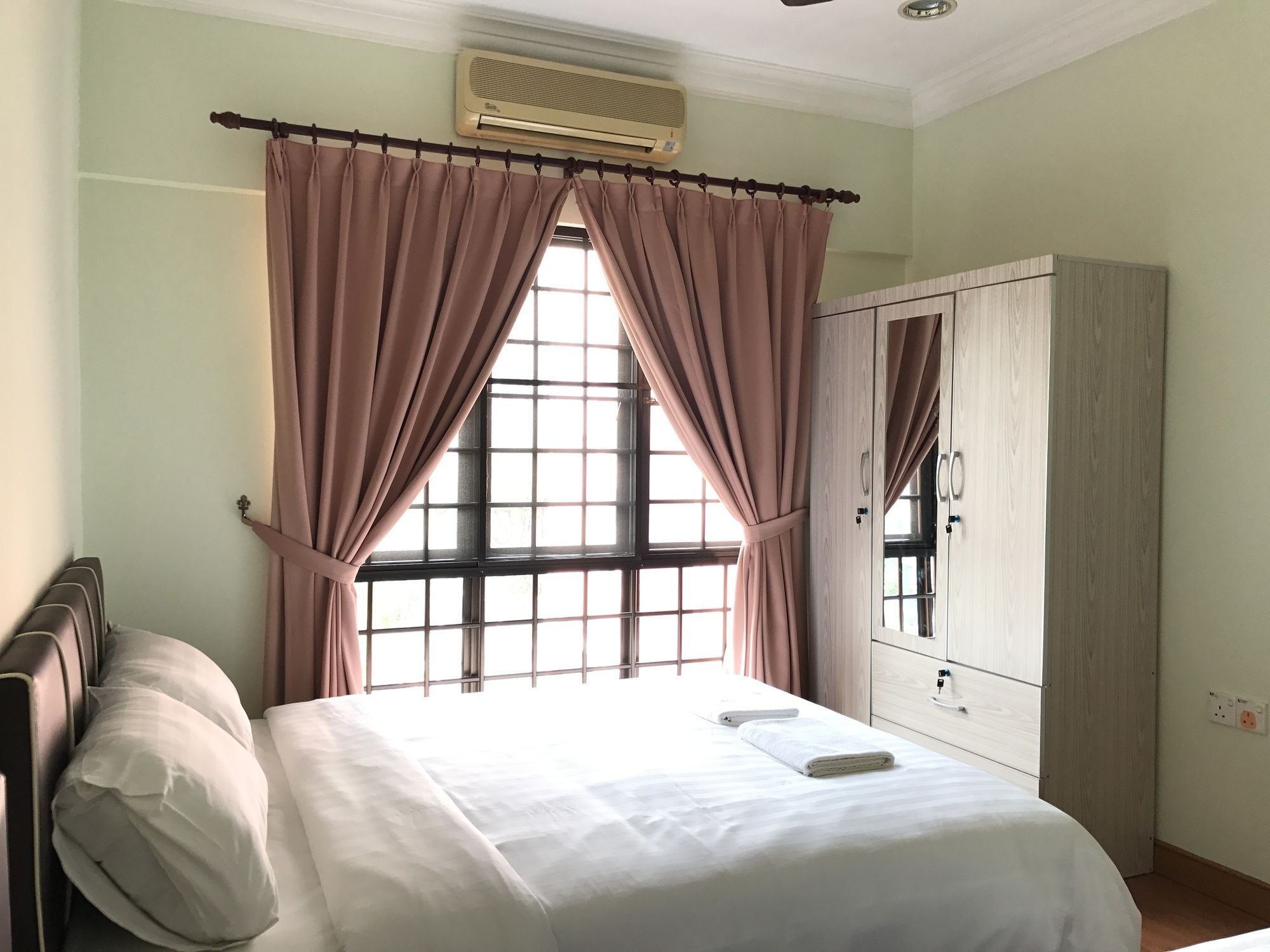 Sunset & Seaview Vacation Condos At Marina Court Resort Condo โกตาคินาบาลู ภายนอก รูปภาพ